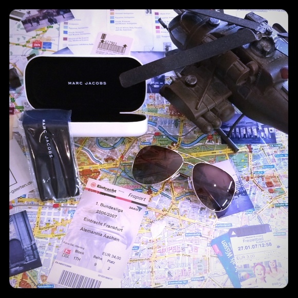 Marc Jacobs Aviator Sunglasses - Picture 2 of 8